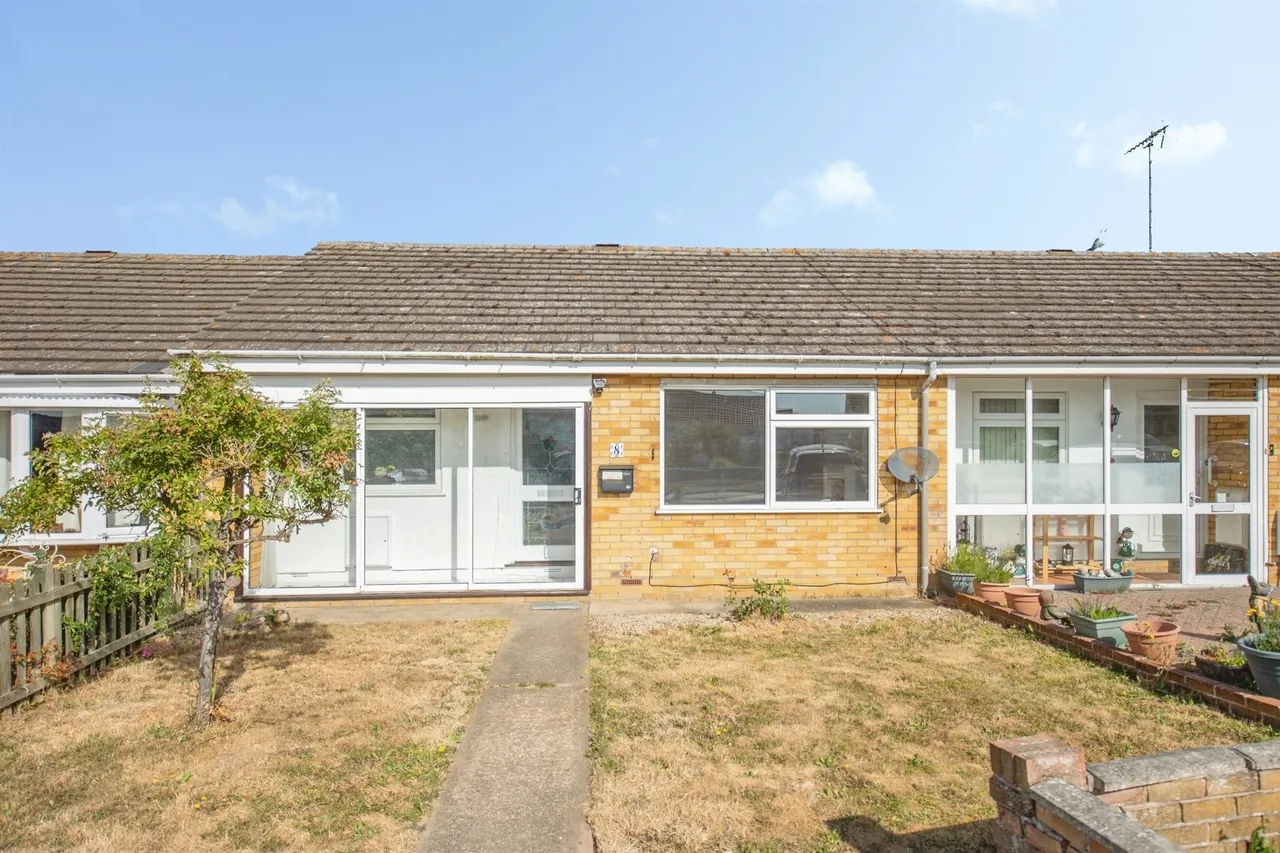 Bembridge Close, Clacton-On-Sea, photo 11