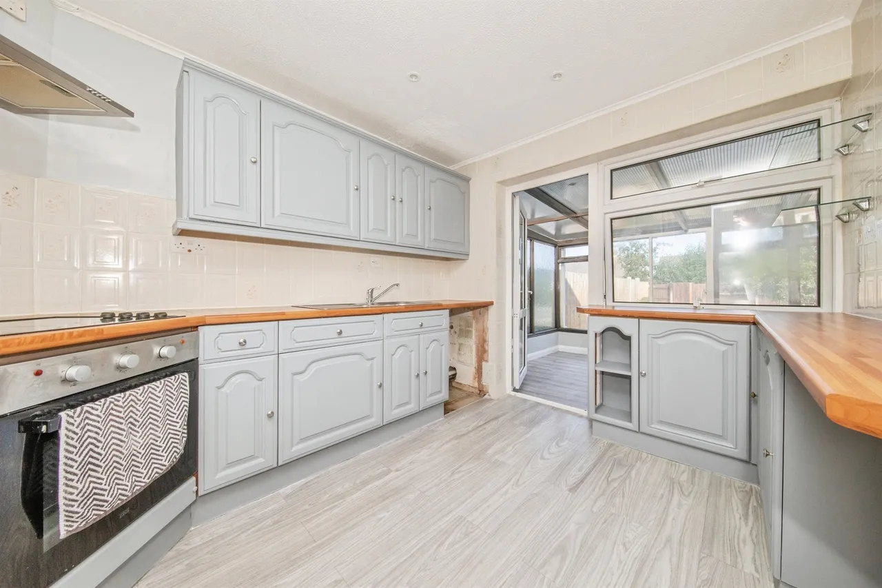 Bembridge Close, Clacton-On-Sea, photo 4