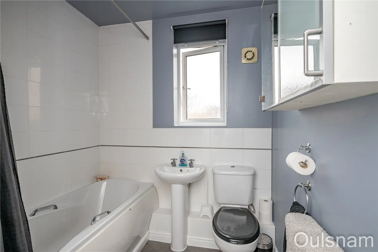 Garrington Road, Bromsgrove, Worcestershire, B60 3GF, photo 7