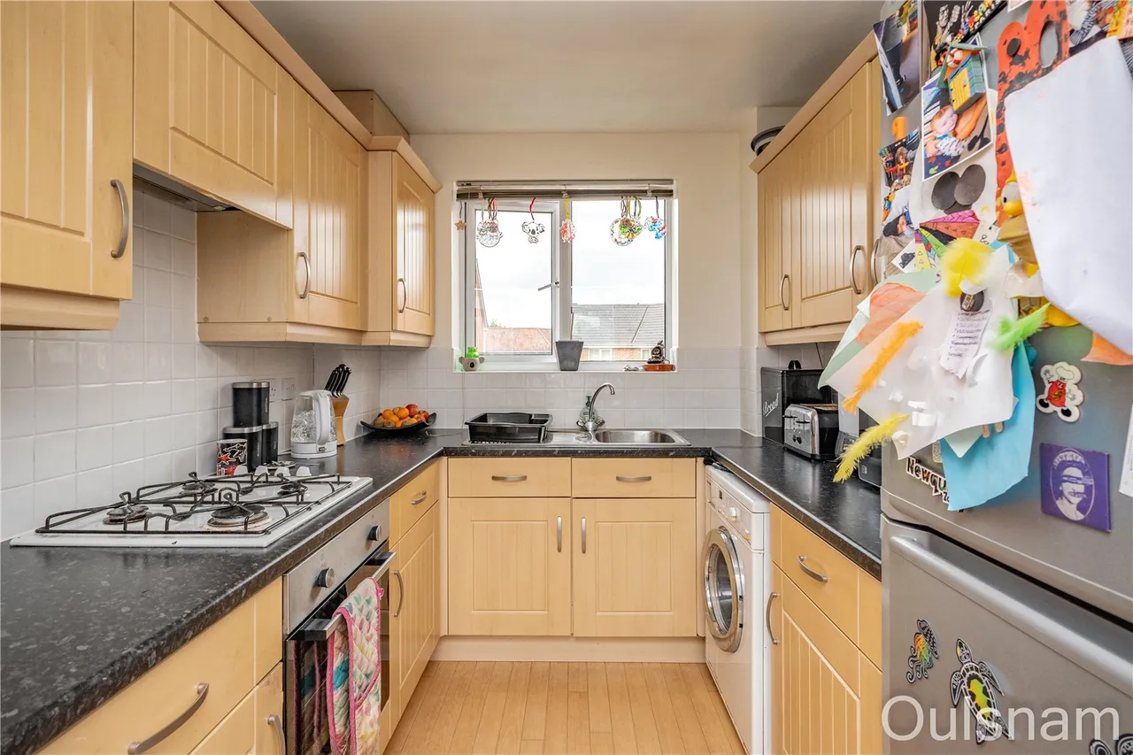 Garrington Road, Bromsgrove, Worcestershire, B60 3GF, photo 3