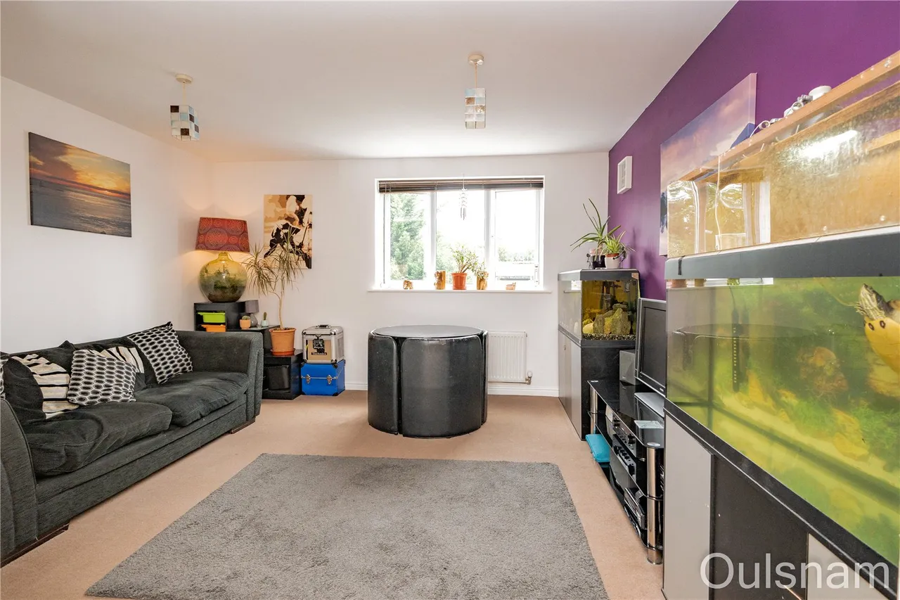 Garrington Road, Bromsgrove, Worcestershire, B60 3GF, photo 2