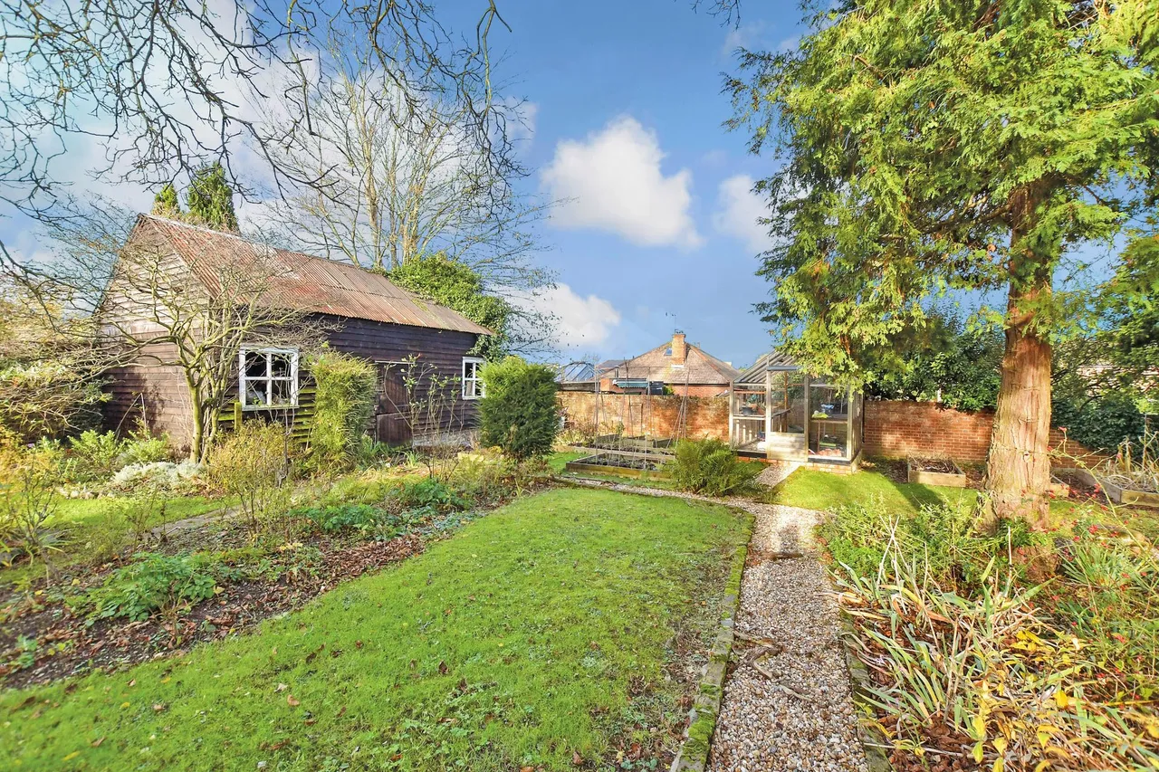 Gore Road, Eastry, CT13, photo 13