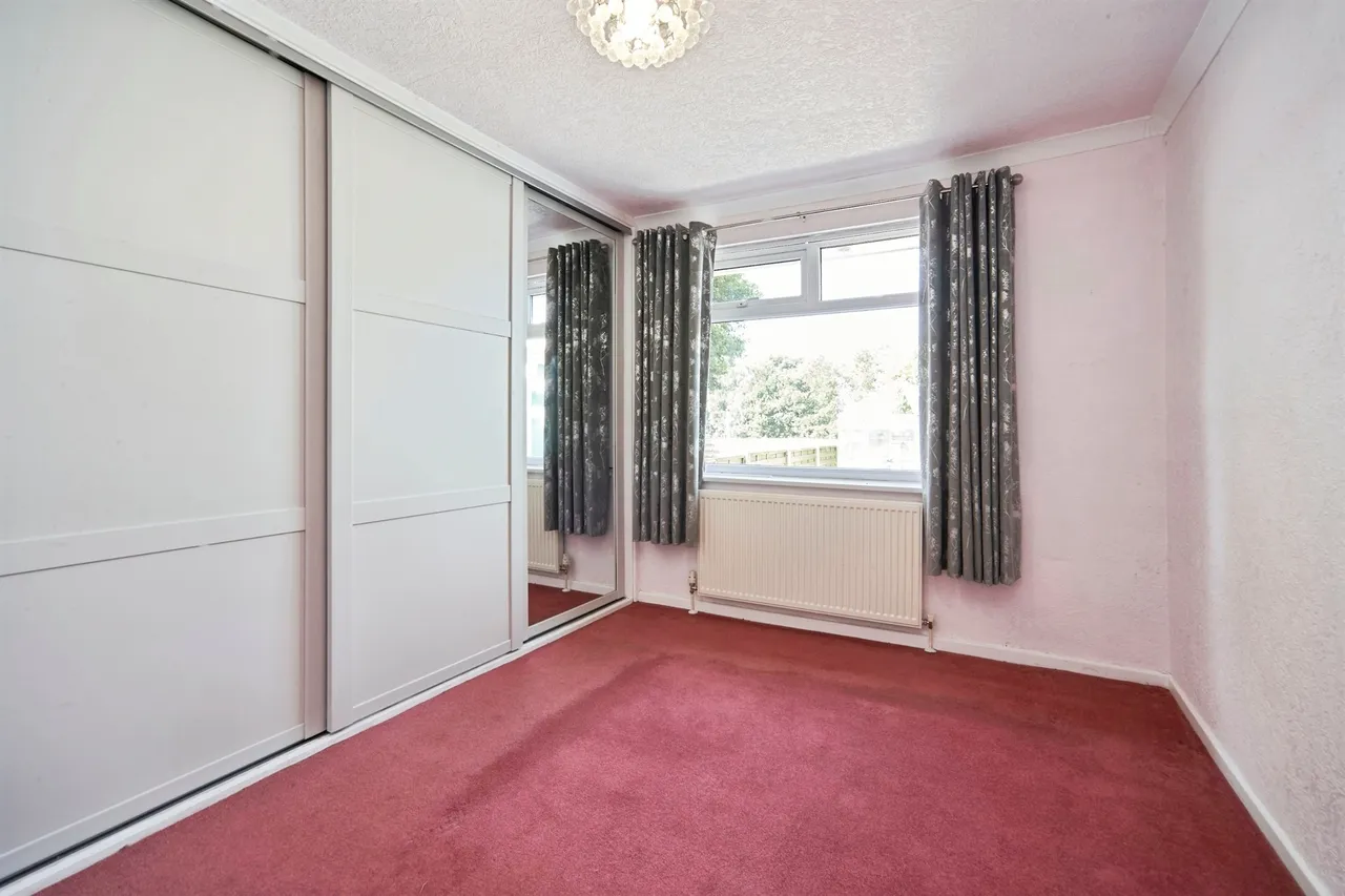 Moor Drive, Oakworth, Keighley, photo 6
