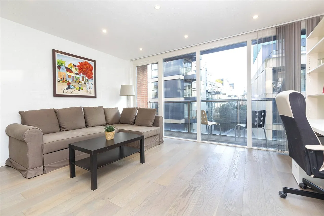 Central Street, London, EC1V, photo 2