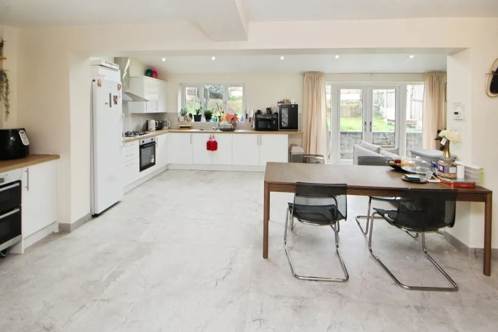 The Croft, Hadfield, Derbyshire, SK13, photo 6