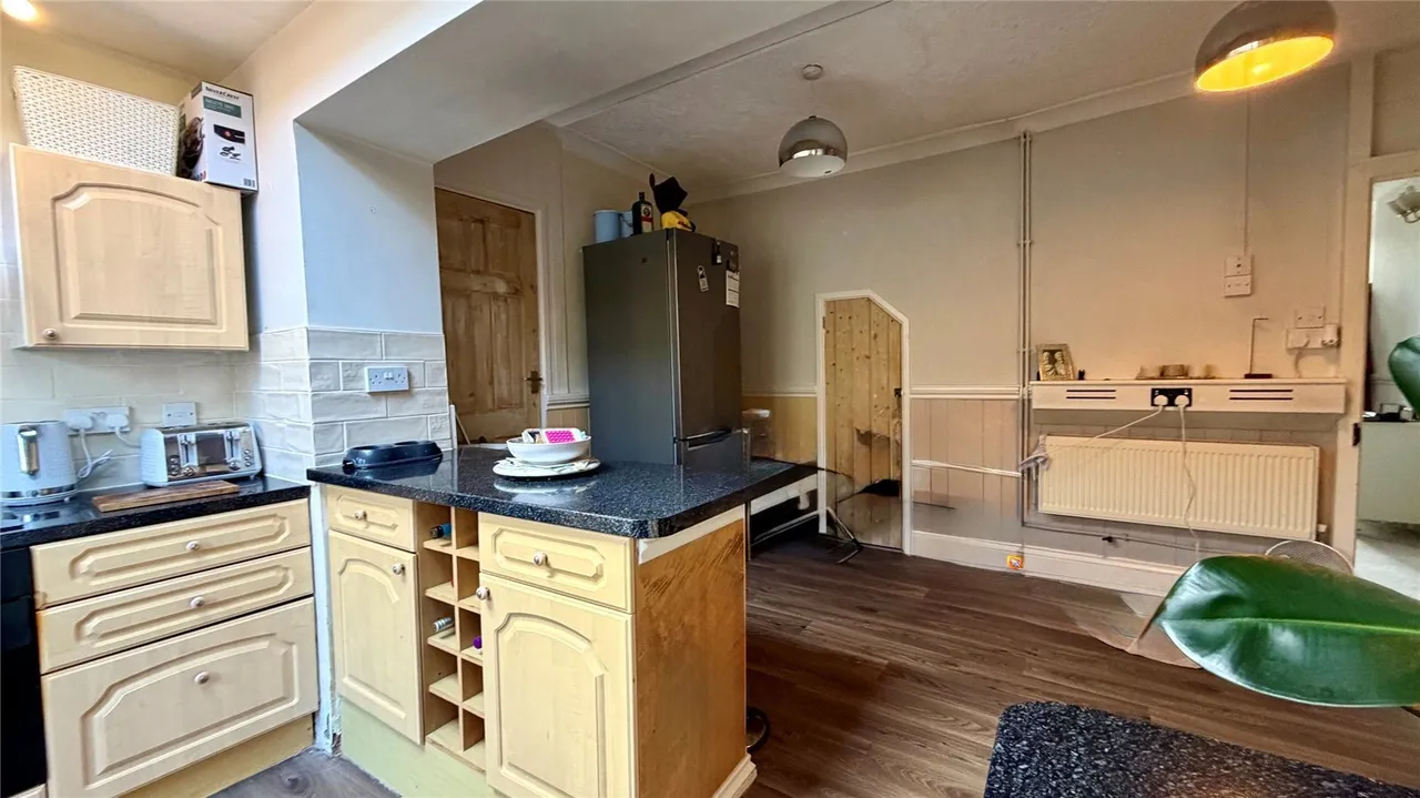 Stowers Row, Martock, TA12, photo 13