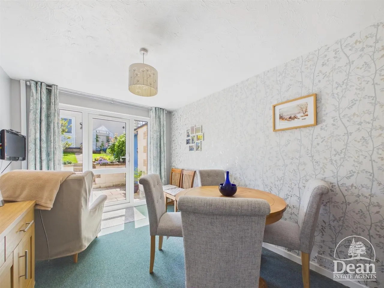Lakeside Avenue, Lydney, photo 4