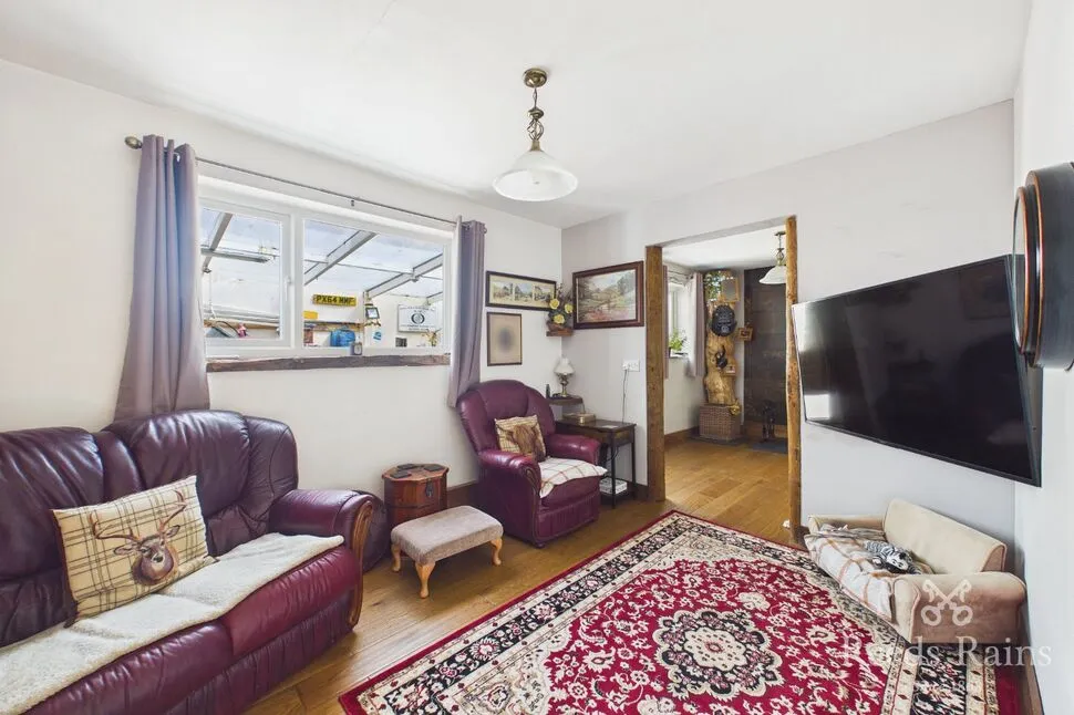 Crugan Avenue, Kinmel Bay, Conwy, LL18, photo 3