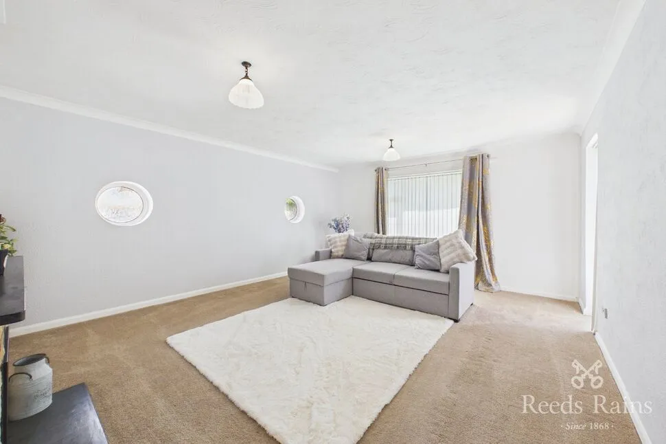 Crugan Avenue, Kinmel Bay, Conwy, LL18, photo 2