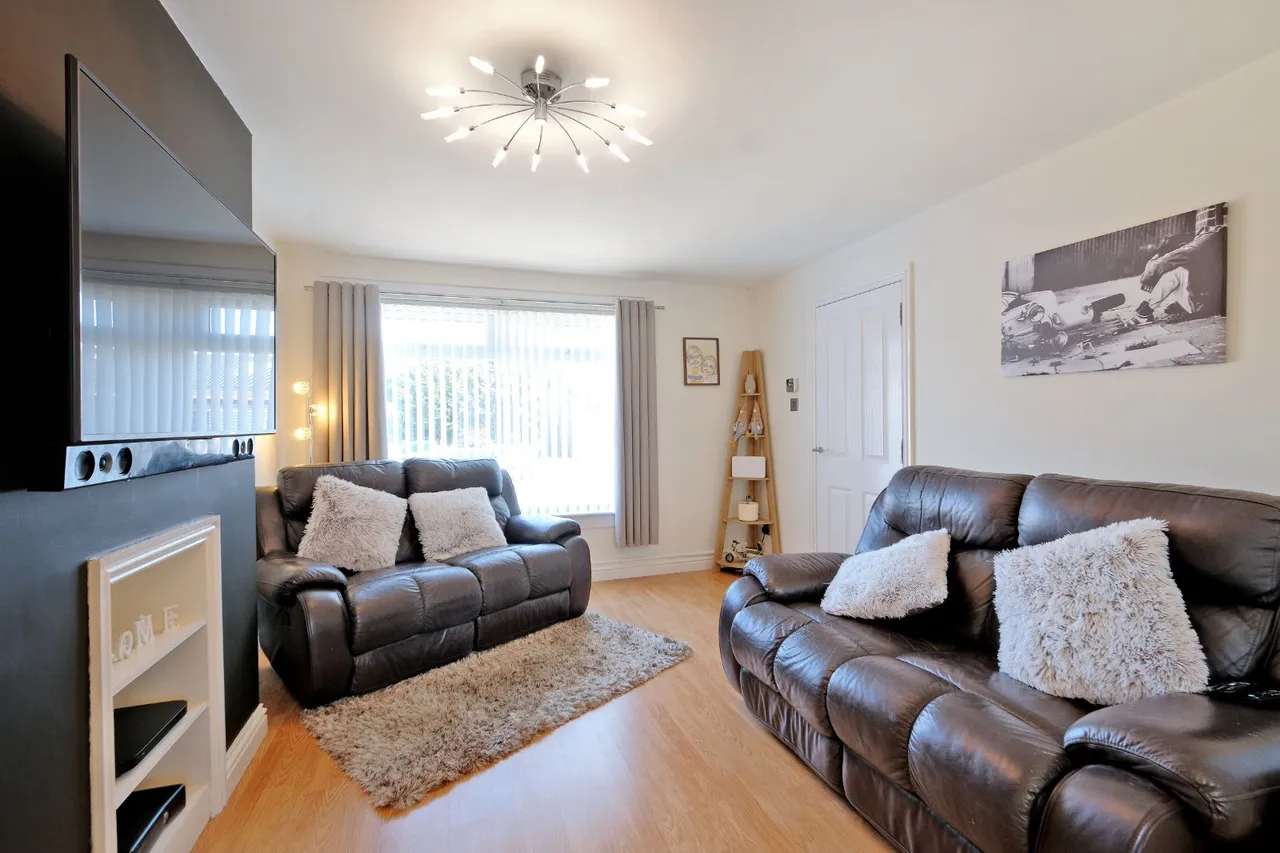 Manse Road, Hatton, AB42, photo 6
