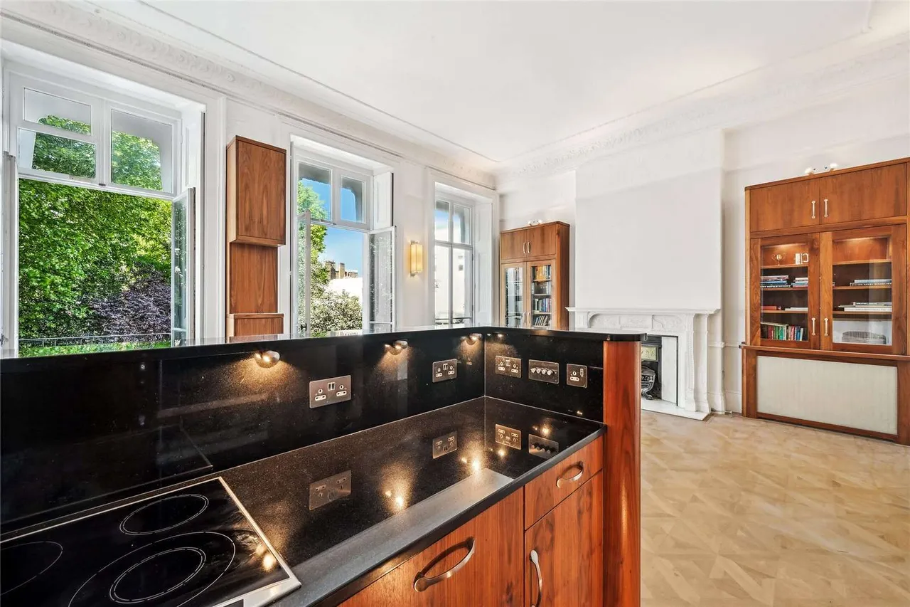 Onslow Gardens, London, SW7 3PY, photo 5