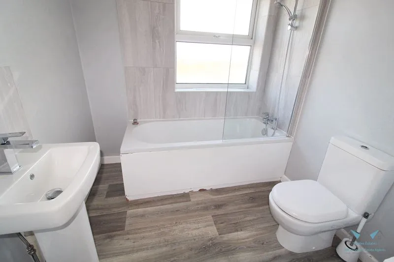Parkstone, Poole BH12 4LS, photo 8