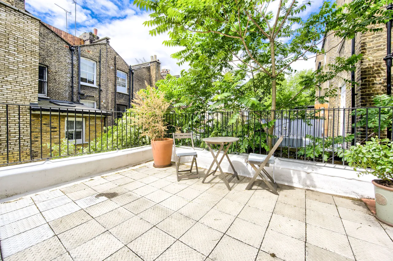 First Floor, 18 Finborough Road, London, photo 7