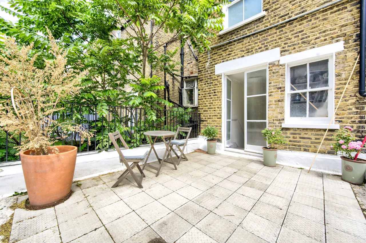 First Floor, 18 Finborough Road, London, photo 8