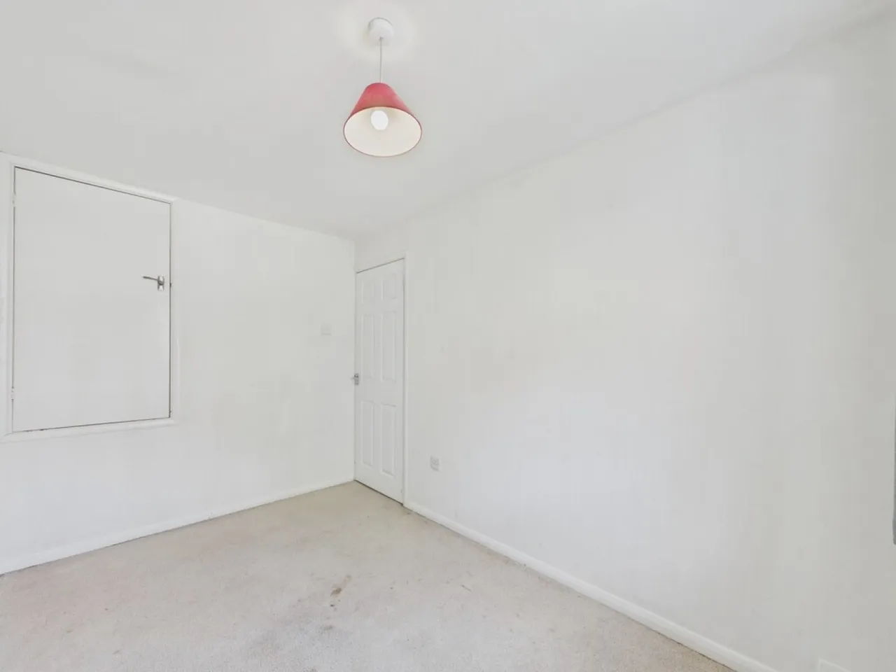 Holland Road, Old Whittington, S41, photo 14