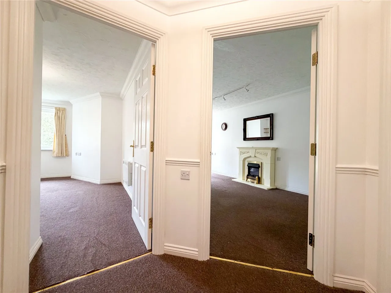 Station Road, Addlestone, KT15, photo 4
