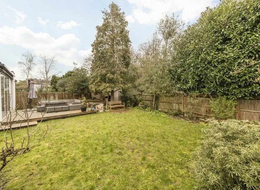 Halliford Road, Shepperton, TW17, photo 9