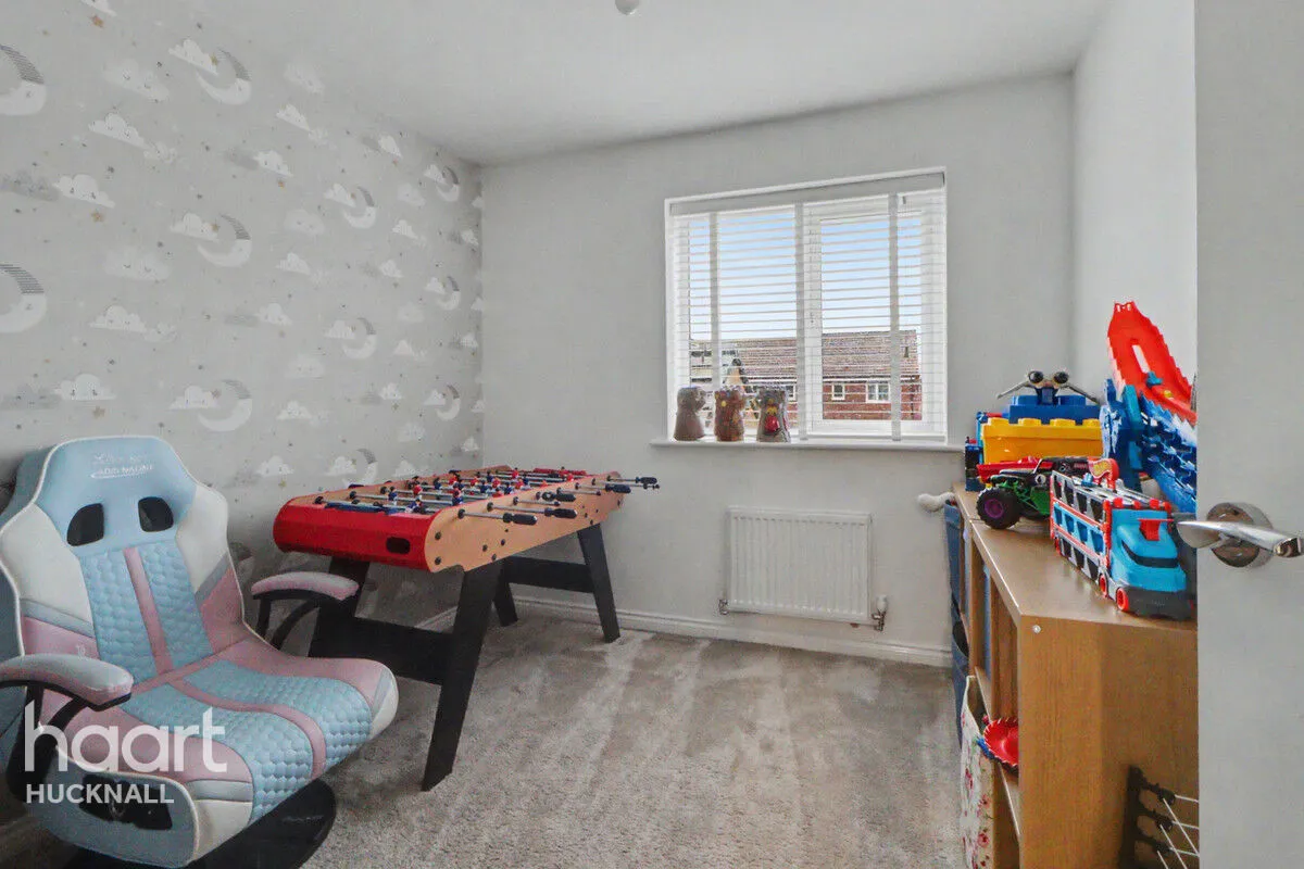 Bellman Close, Nottingham, NG15, photo 11