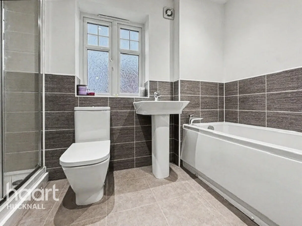 Bellman Close, Nottingham, NG15, photo 13