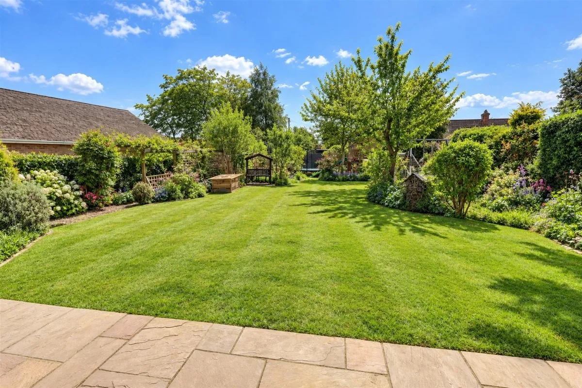 Ross Road, Newent, GL18, photo 3