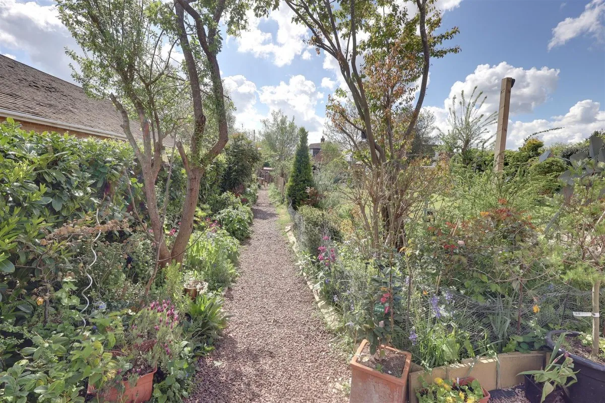 Ross Road, Newent, GL18, photo 11