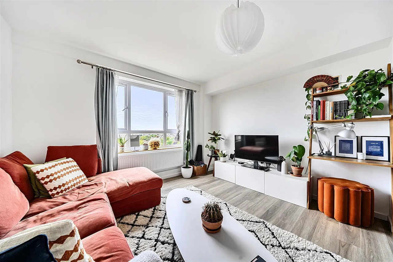 Benton's Rise, London, SE27, photo 13