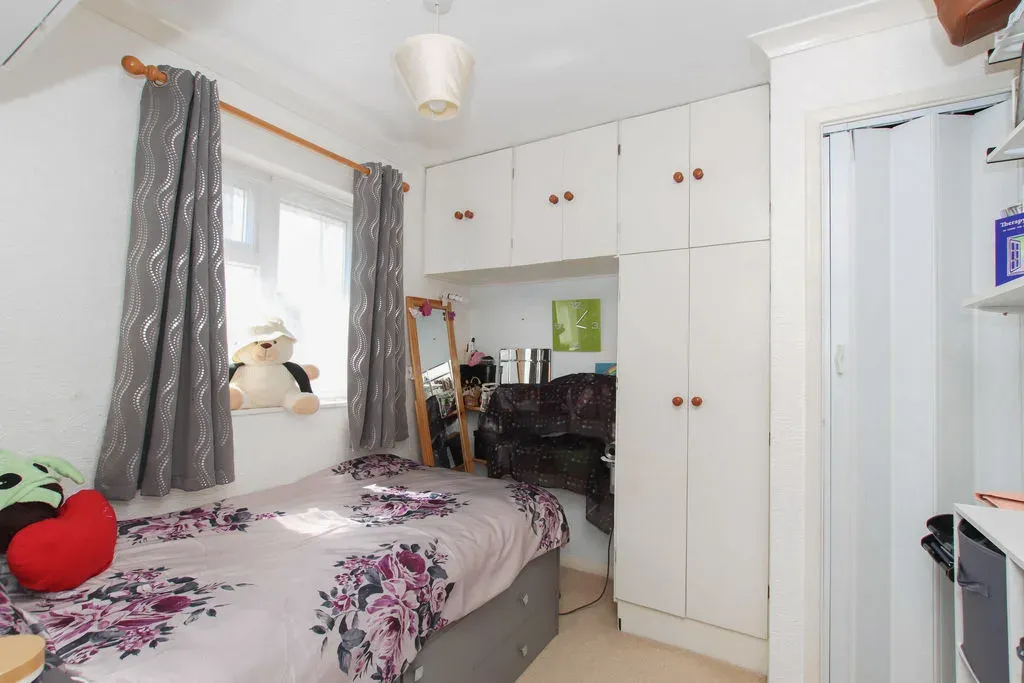 Fallowfield Walk, Hemel Hempstead, Hertfordshire, HP1 3NZ, photo 11