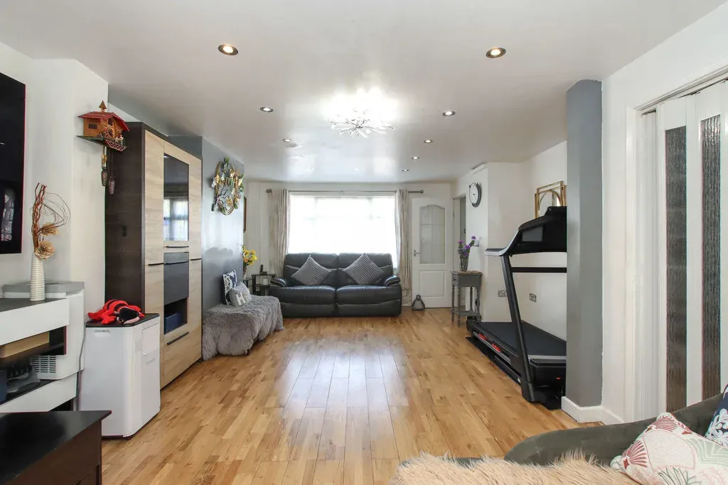 Fallowfield Walk, Hemel Hempstead, Hertfordshire, HP1 3NZ, photo 7