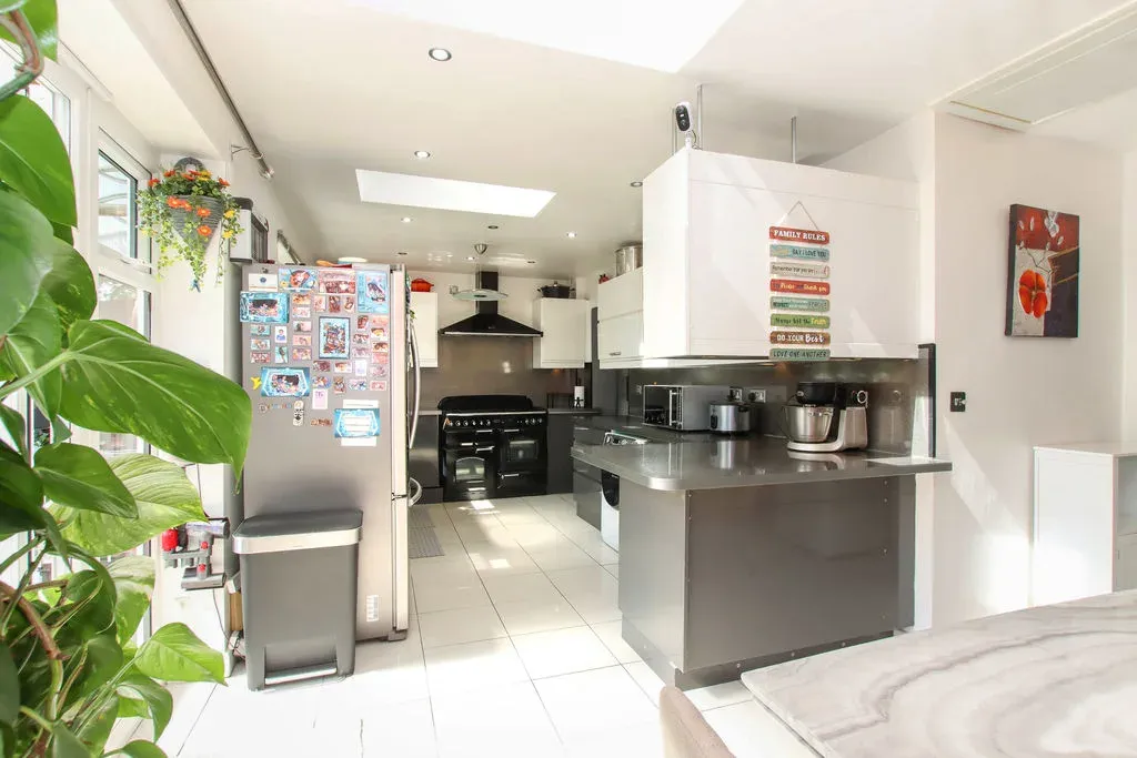 Fallowfield Walk, Hemel Hempstead, Hertfordshire, HP1 3NZ, photo 18