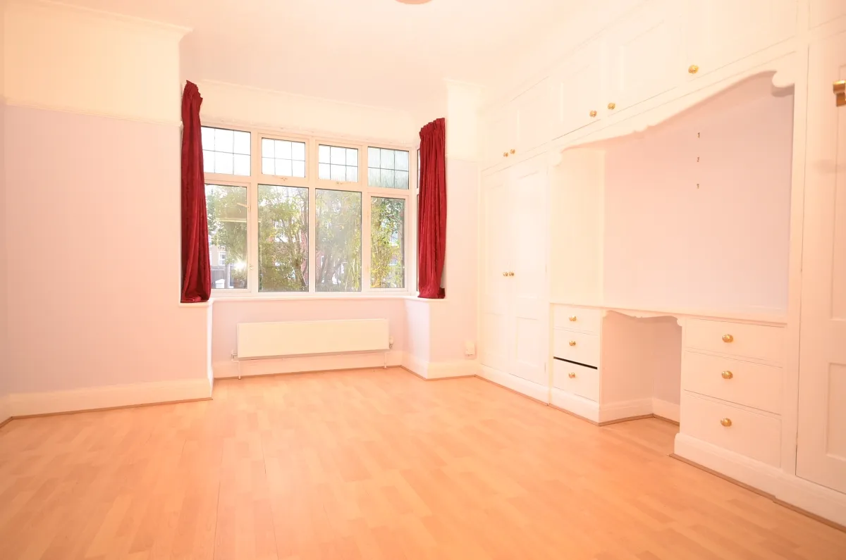 Valencia Road, Worthing, BN11, photo 3