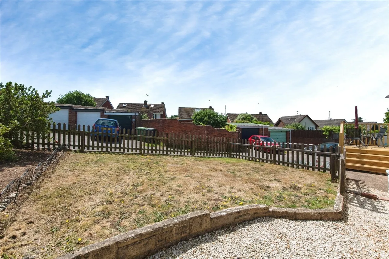 Nelson Way, Ringswell Park, EX2, photo 8