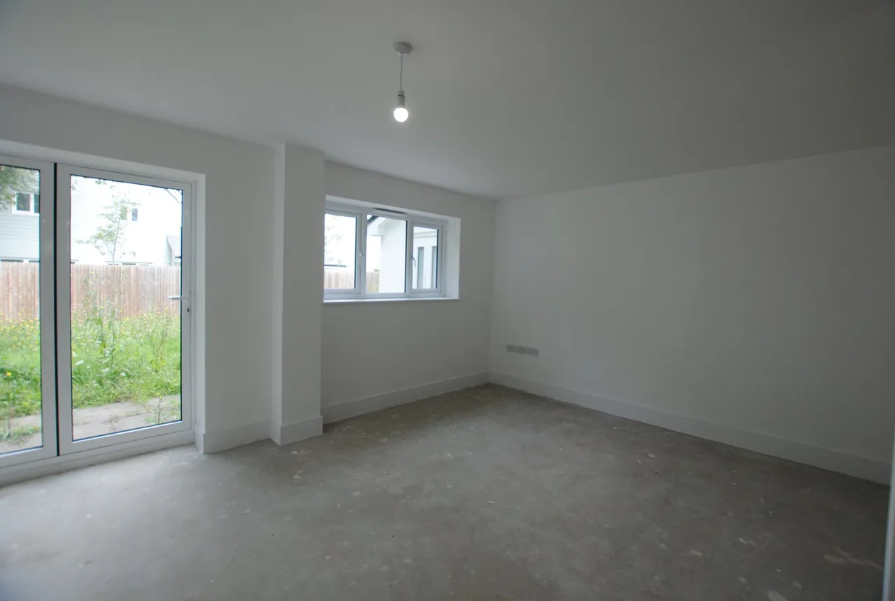 Safety Bay Close, Rochester, Kent, Kent, ME1 3FA, photo 4