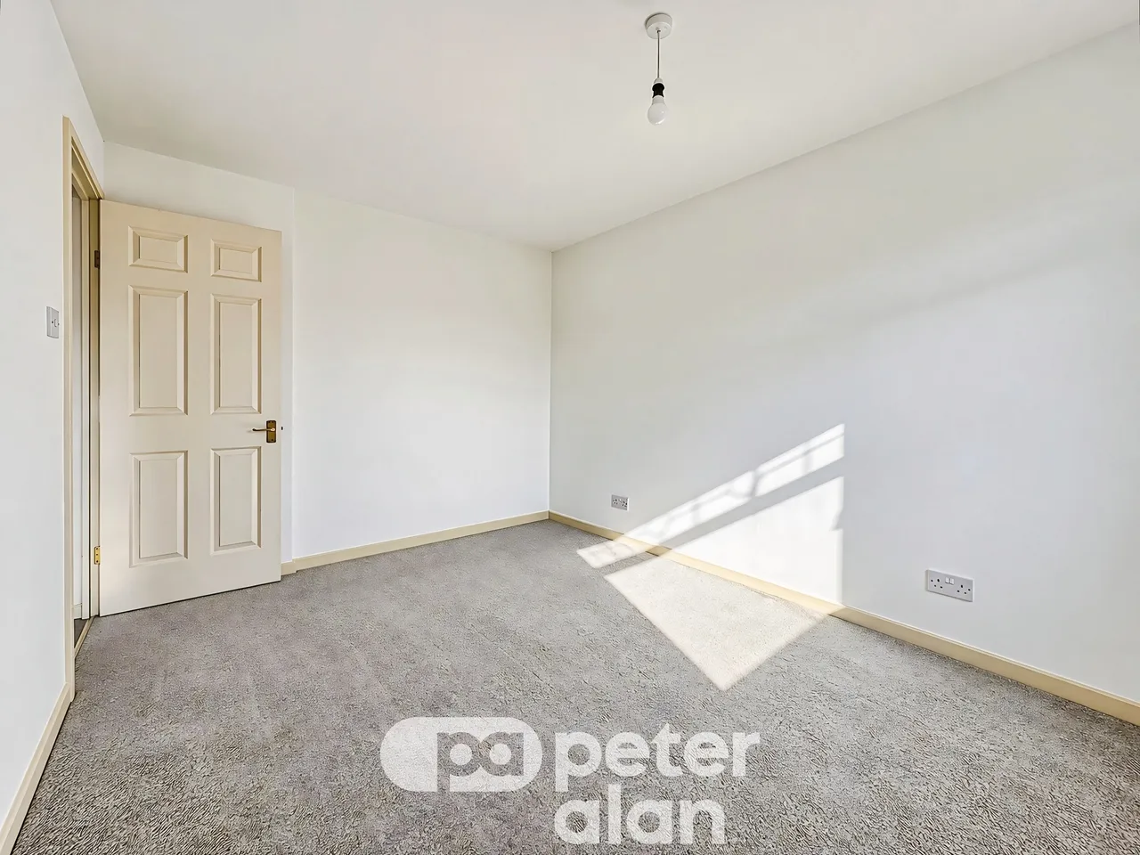 Peckham Close, Cardiff, CF5, photo 13