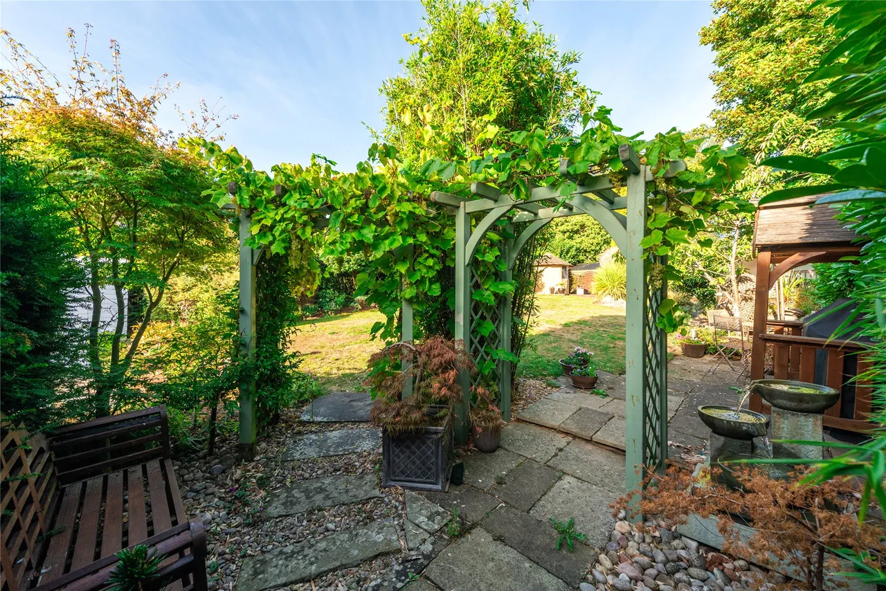 Church Road, Aspley Heath, MK17, photo 24