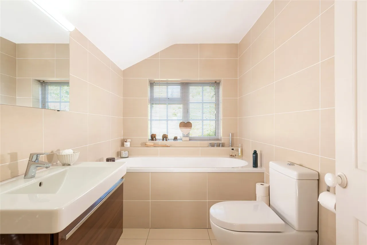 Church Road, Aspley Heath, MK17, photo 21