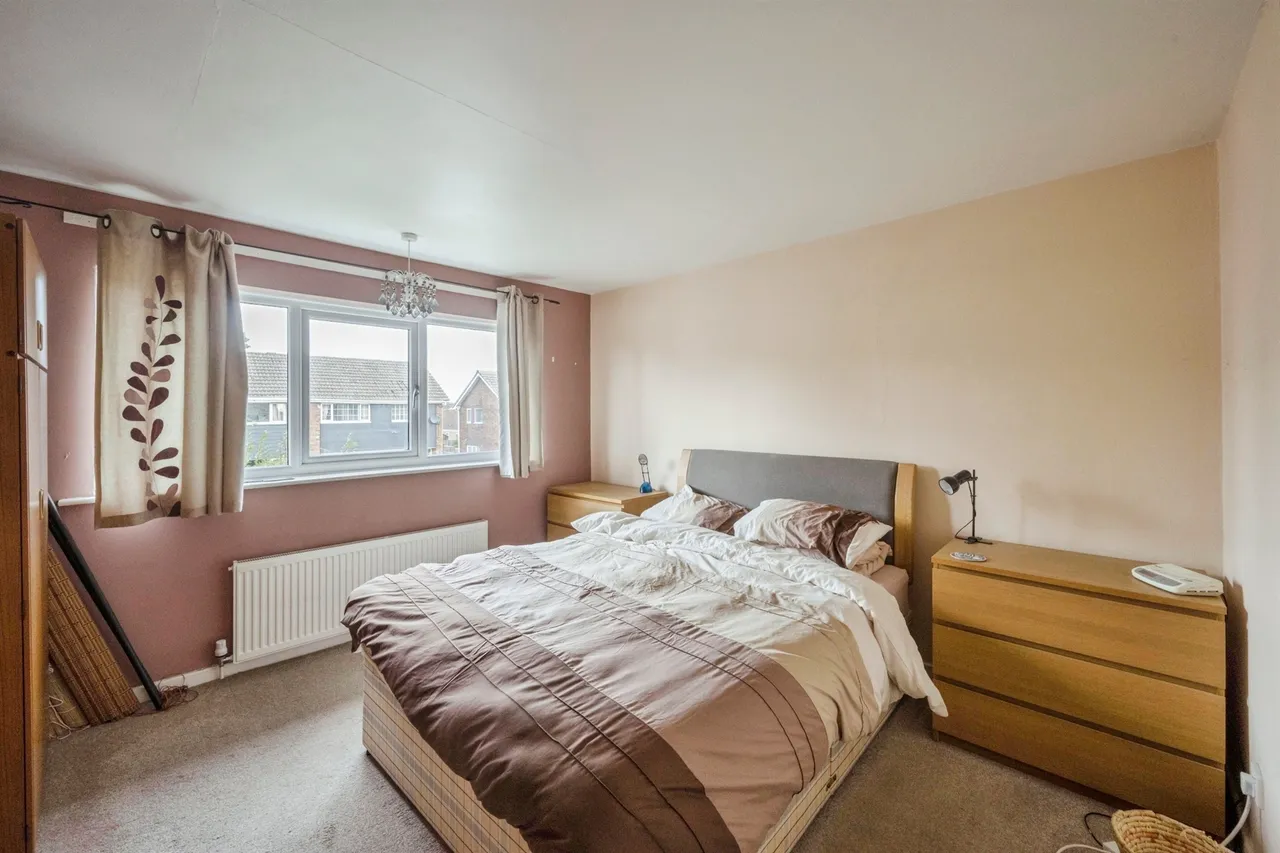 Lutterworth Drive, Adwick-Le-Street, DN6, photo 9