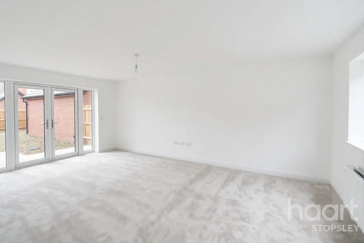 Lewin Park, Langford, SG18, photo 16