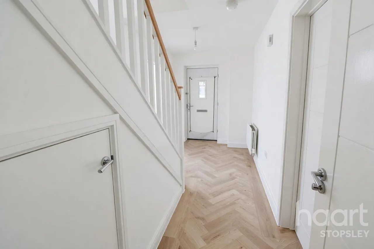 Lewin Park, Langford, SG18, photo 19