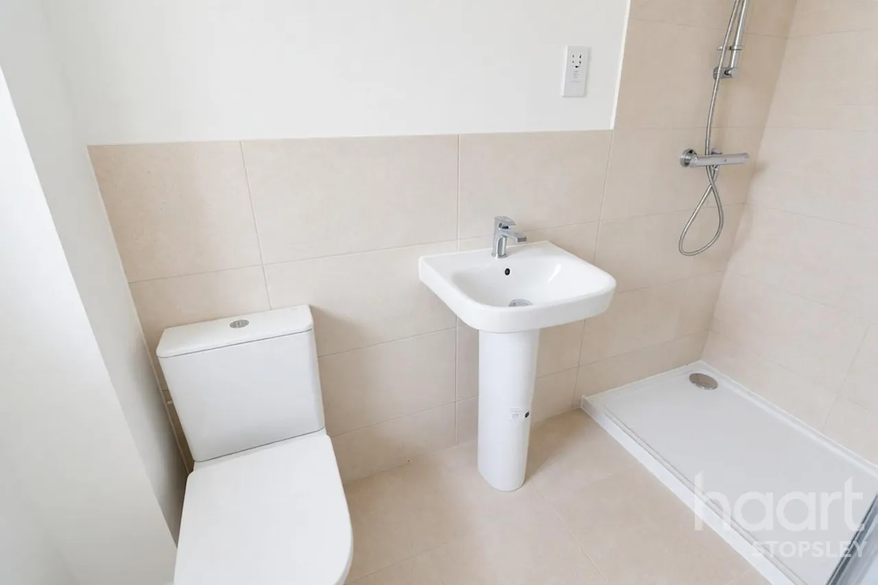 Lewin Park, Langford, SG18, photo 33