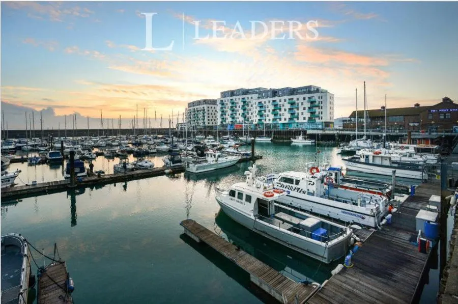 2 bed flat to rent, The Boardwalk, Brighton, BN2