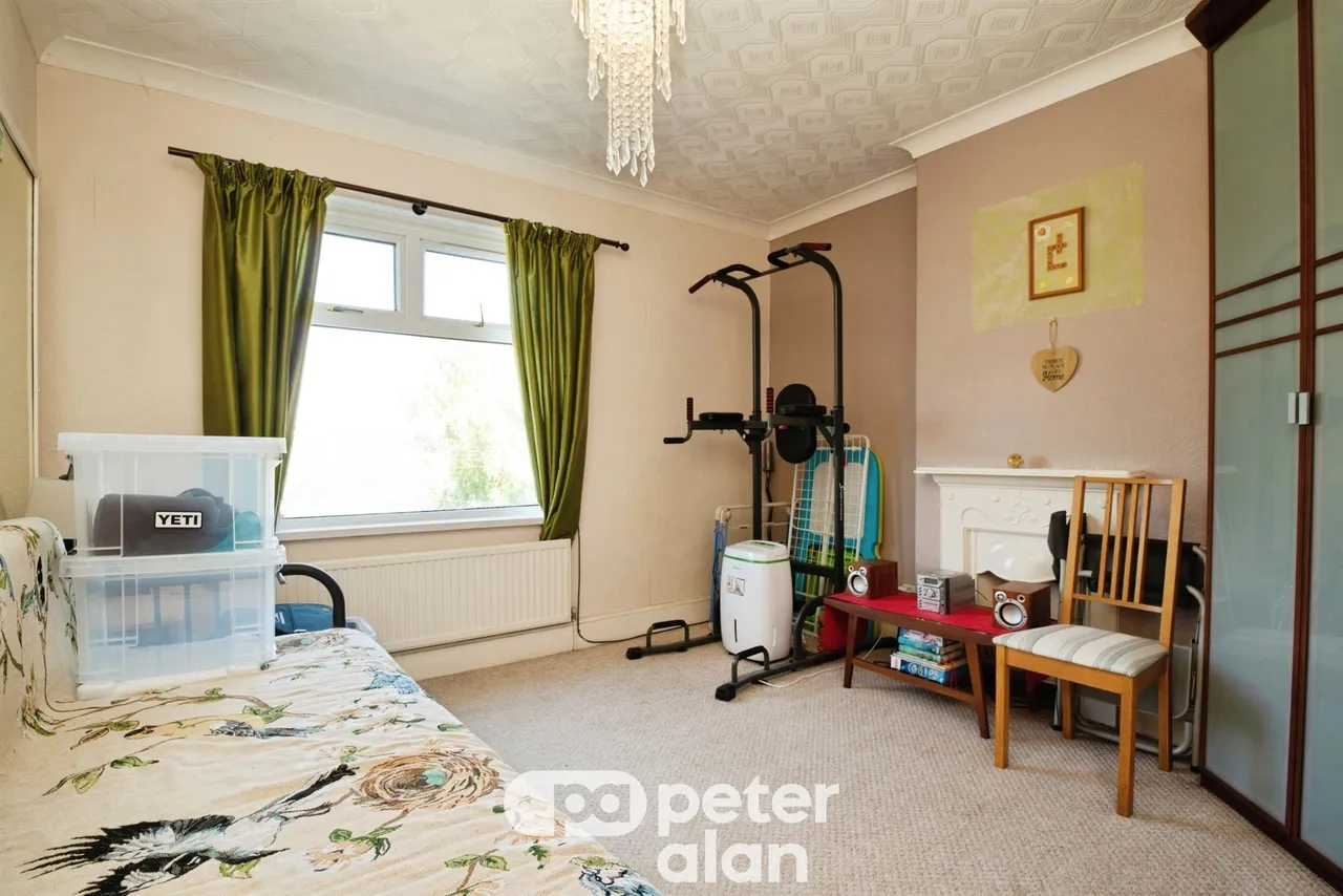 Fairfield Terrace, Pontypool, NP4, photo 10