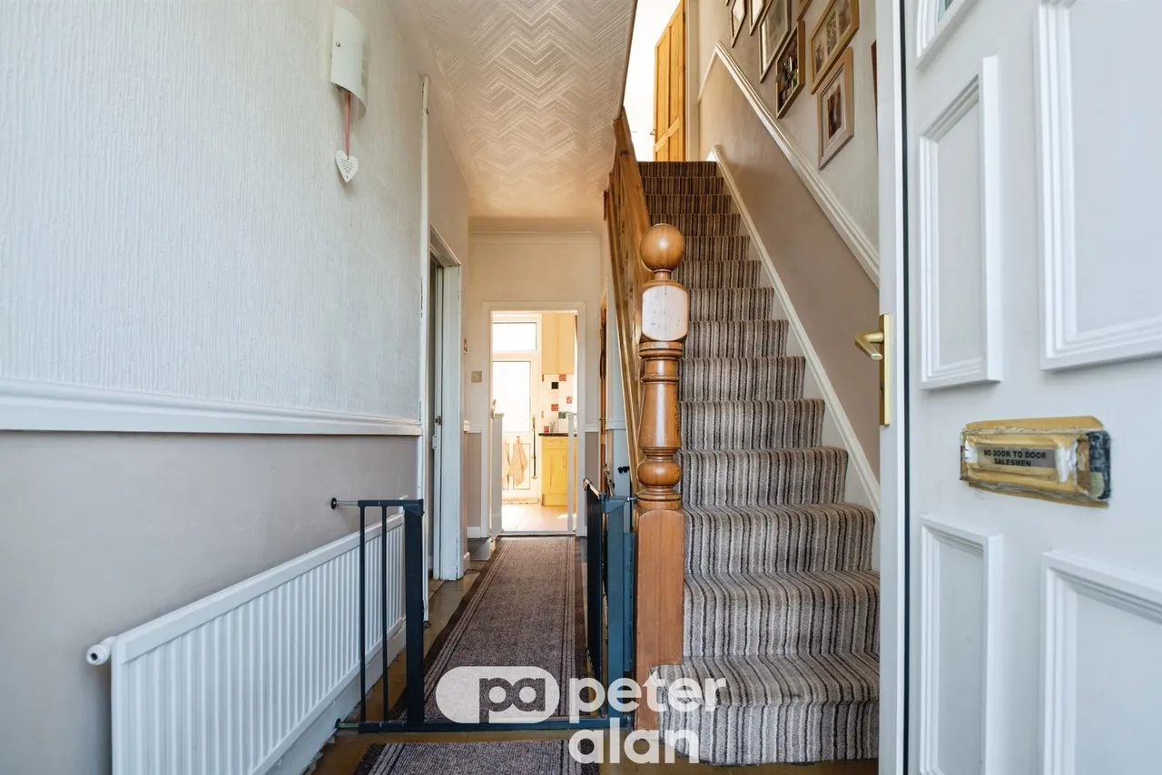 Fairfield Terrace, Pontypool, NP4, photo 7