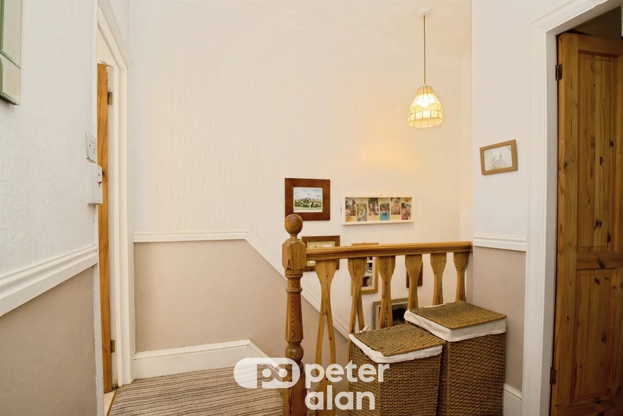 Fairfield Terrace, Pontypool, NP4, photo 14