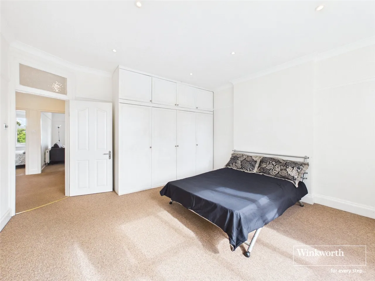 Queens Road, Hendon, NW4, photo 17