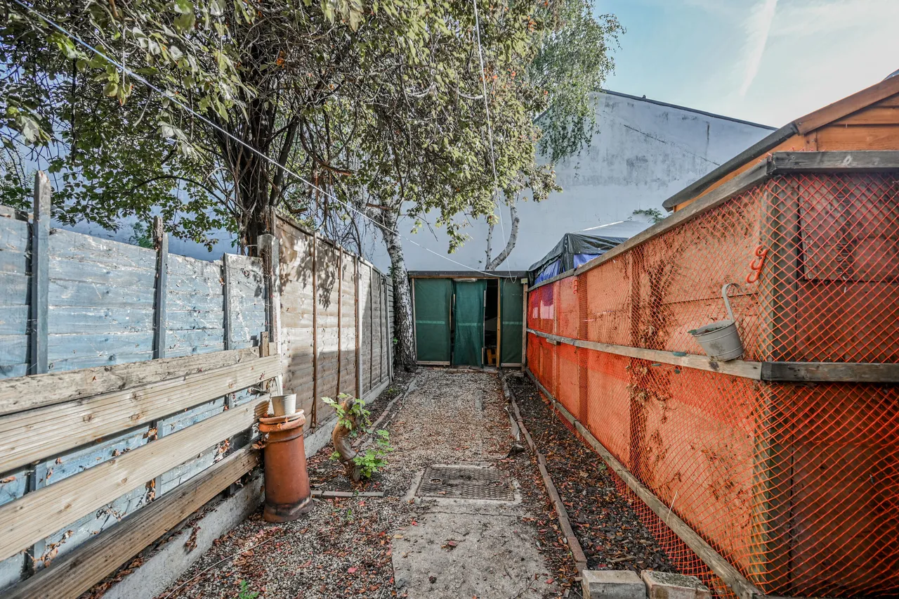 London, E17, photo 13