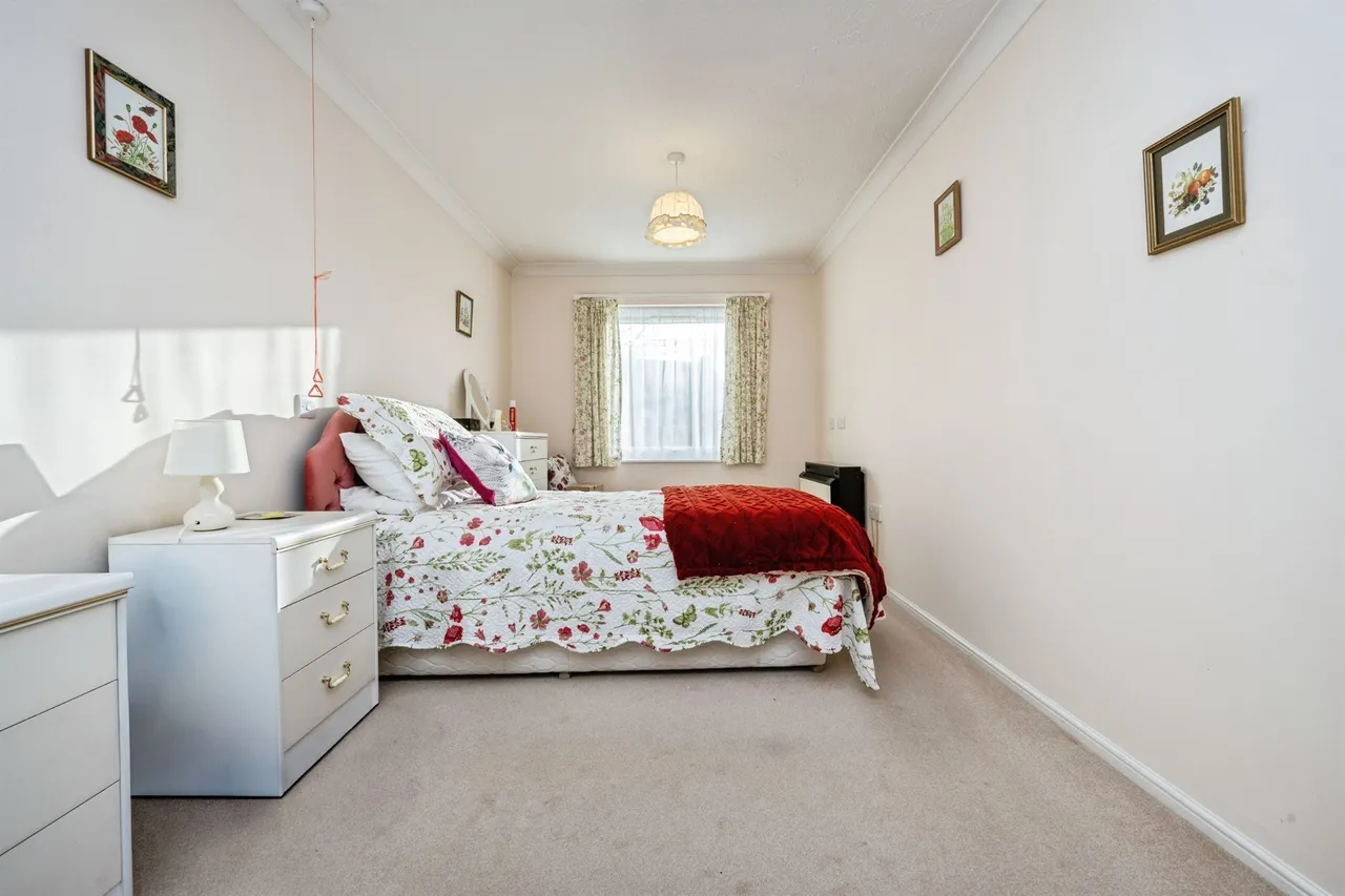 Warwick Avenue, Bedford, MK40, photo 14