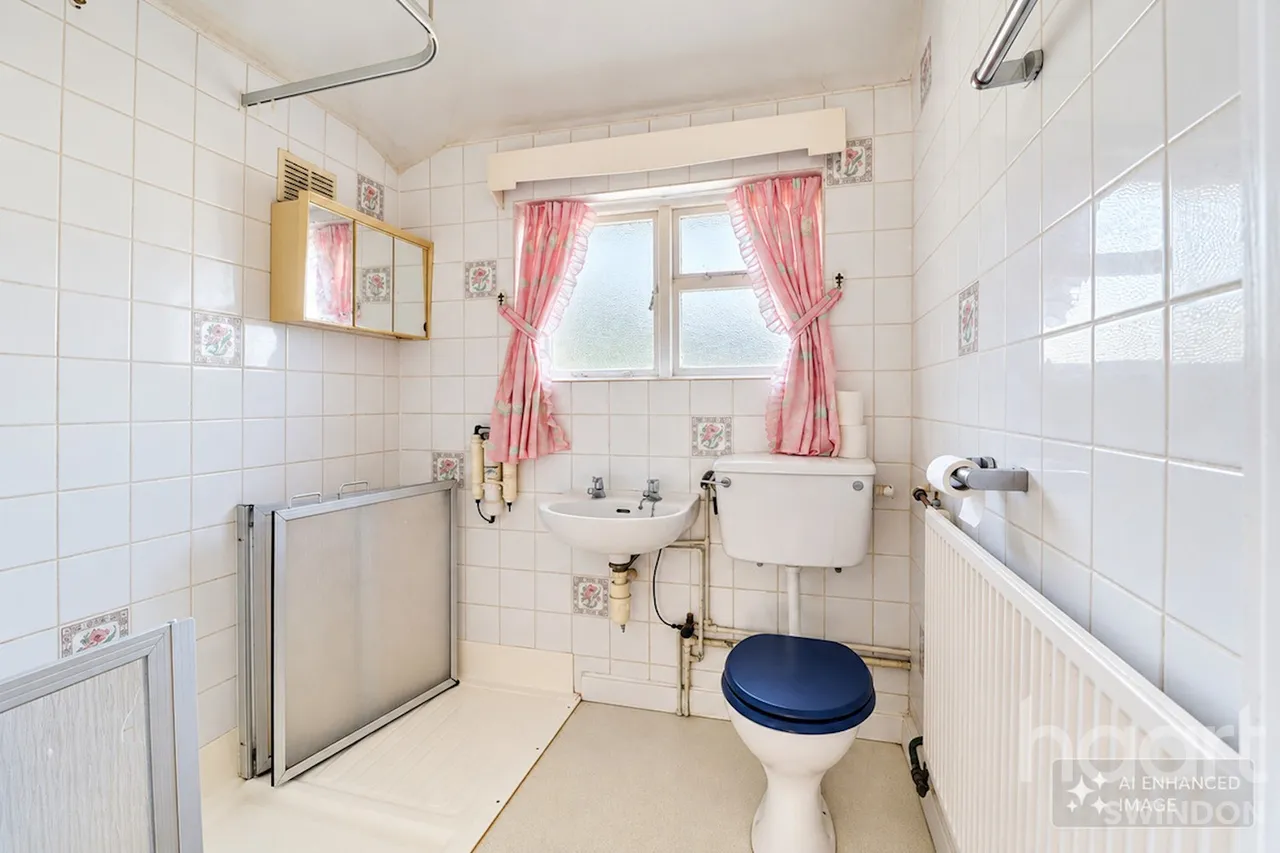 Birdbrook Road, Swindon, SN2, photo 11