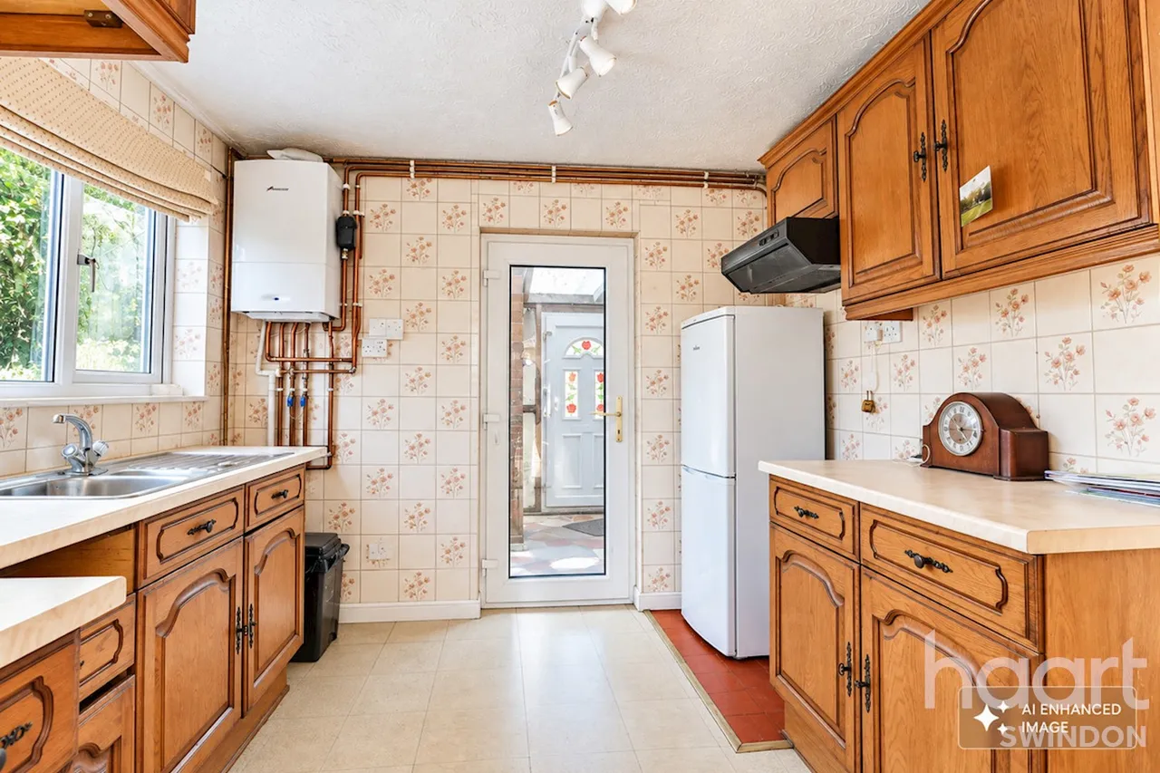 Birdbrook Road, Swindon, SN2, photo 4