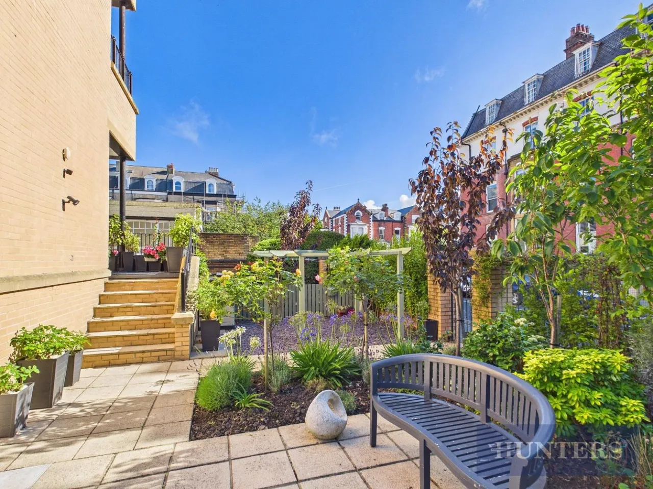 Prince Of Wales Terrace, Scarborough, YO11, photo 21