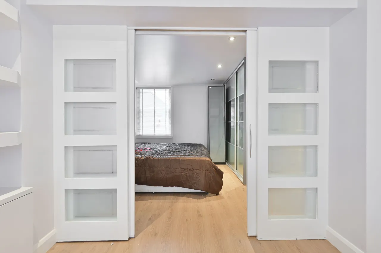 1 Clevedon House, 15 Hanson Street, London, photo 3